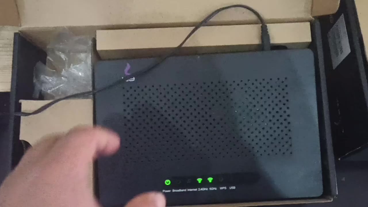 متوفر بفضل الله
٦ راوترات سوبر فيكتور وي
٢ zte 188a بالادابتور الاصلي 
2 zte v6 زيرو بالكرتونه وكل مشتملاتهم
راوتر زيكسل رجلين متحركه زيرو بكل مشتملاته 
راوتر هواوي موديل 8245 معاه الادابتور الاصلي والوصلات
للتواصل 01095292750
٠١٠٩٥٢٩٢٧٥٠


**إذا كنت صاحب هذا الإعلان وتريد حذفه لأي سبب، رجاءا أرسل رسالة إلى الدعم الفني**