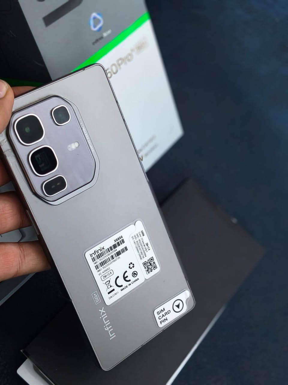 انفنكس نوت 50 برو بلس 5G
نضيف جدا استعمال قليل
السعر 375 وبيه مجال بسيط
مكاني بغداد الحبيبية
***********
