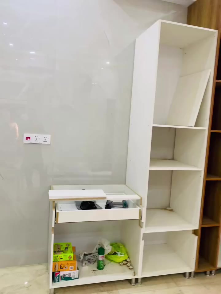 شد وصيانة المطابخ الحديثة ؛ تصميم عصري ؛ نشتغل أي تصميم يعجبكم ، وأسعار تنافسية  ...
#للحجز ***********
