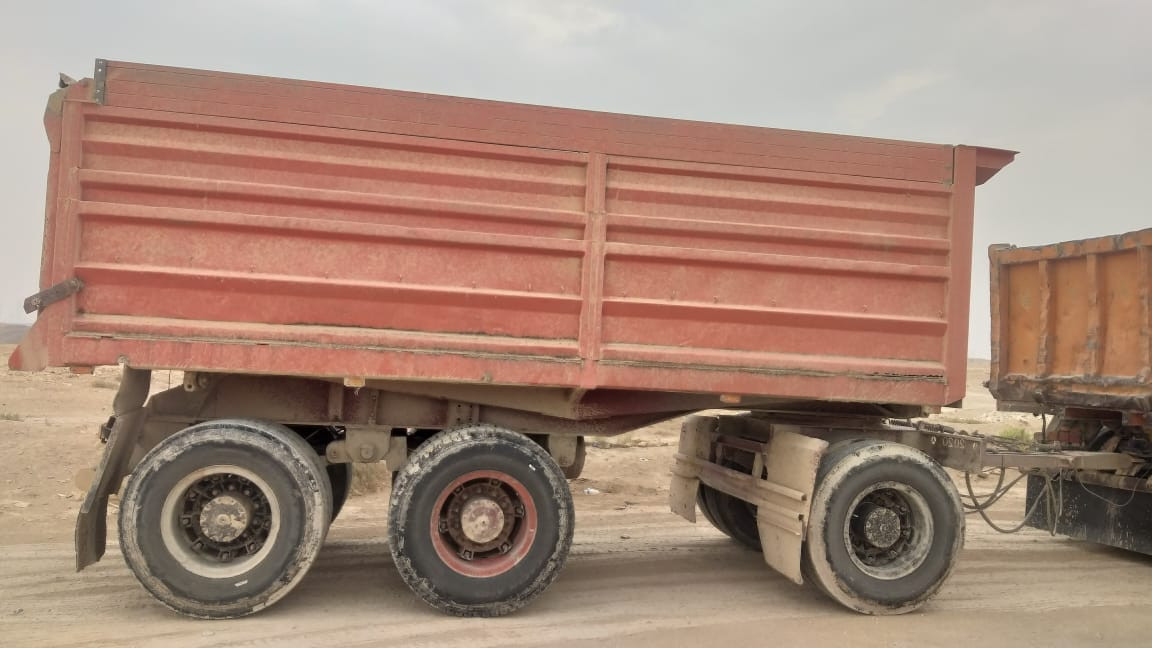 مقطوره للبيع هوزن جيئف المانيه تخم تاير ***********
