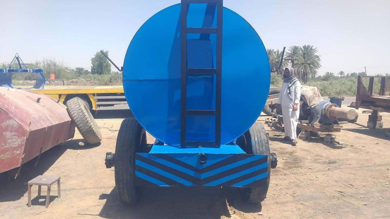 تحياتي لكم جميعا اخوتي مسولين الاكروب     حداده وعمل مقطورات عرباين حمل لودرات سطحيه زراعيه *********** بابل الحمزه الغربي
