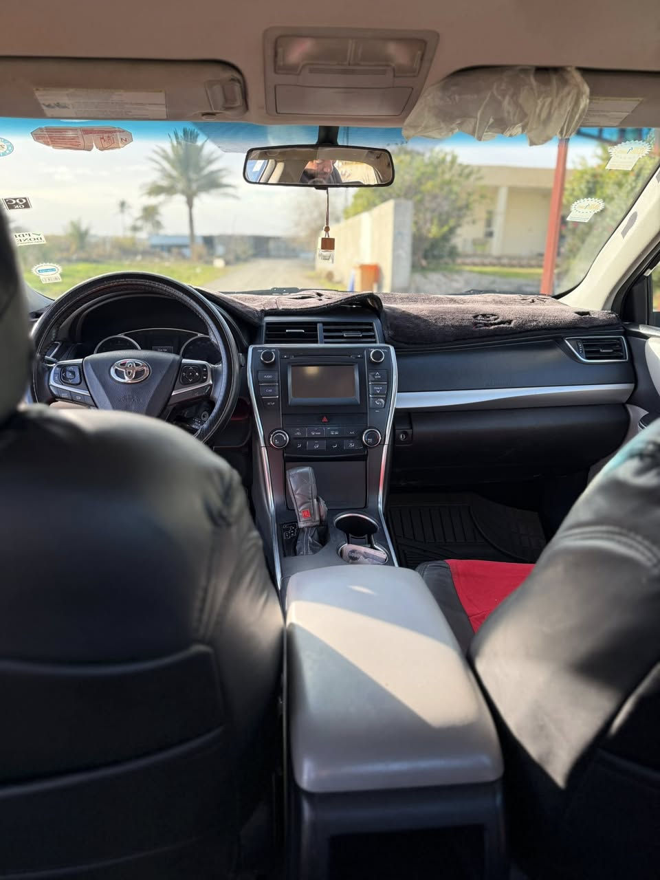 السلام عليكم
كامري للبيع 
2017 
ضرر قطعتين جاملغ وبنيد بدون دواخل 
تايرات جدد اصلي ياباني 
بلكات جدد اصلي 
رقم شمالي سليمانيه 
للاستفسار اكثر الاتصال على الرقم ***********
