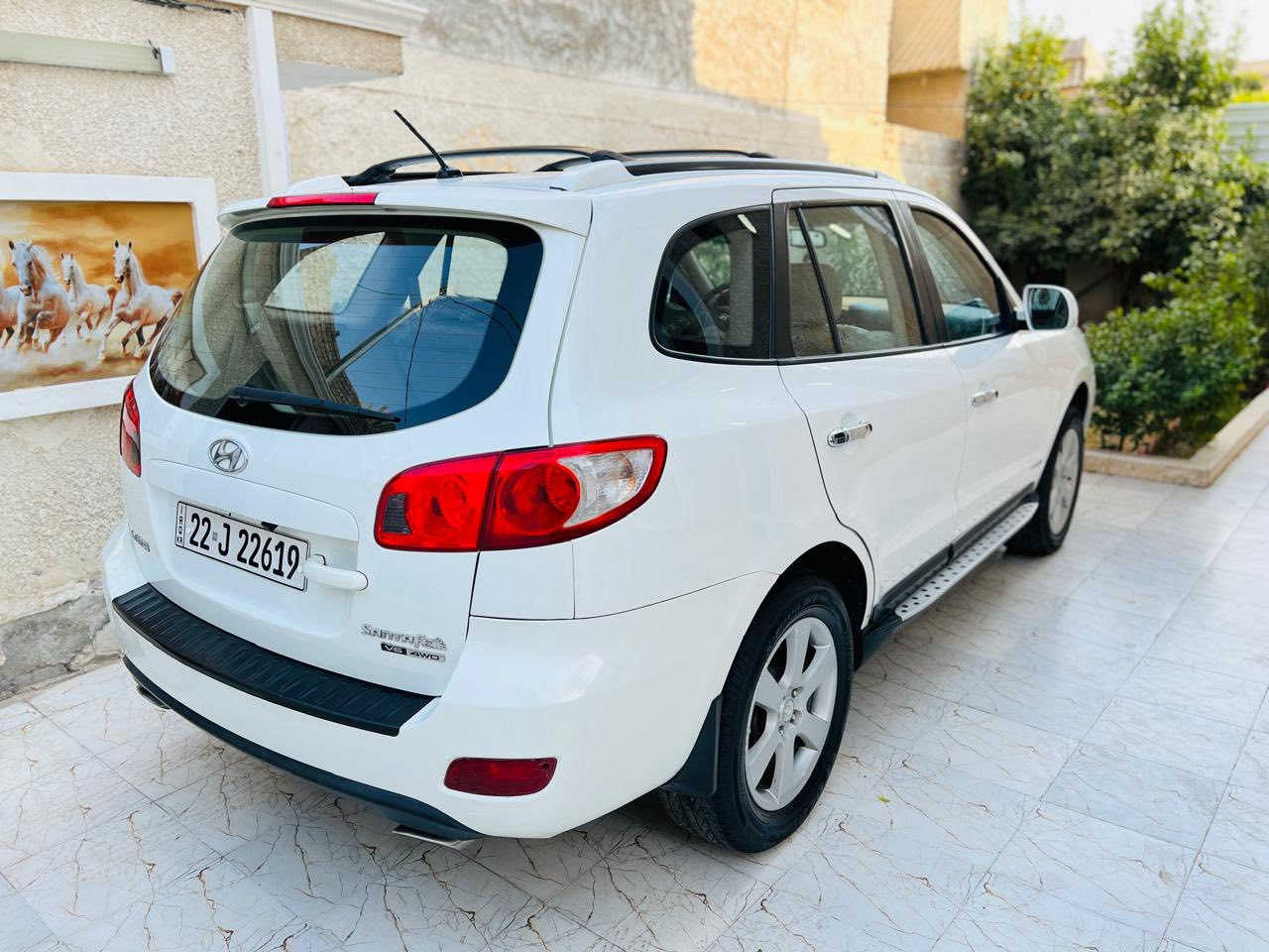 السلام عليكم
سنتافيا ٢٠٠٩ خليجي

رقم أربيل بسمي

السونار داخل المنشور 

السيارة ستة سلندر

سبعة راكب 

٣قطع تبريد 

العنوان ديالى جديدة الشط 

للستفسار ***********
السعر ١٣٣ وبيها مجال
