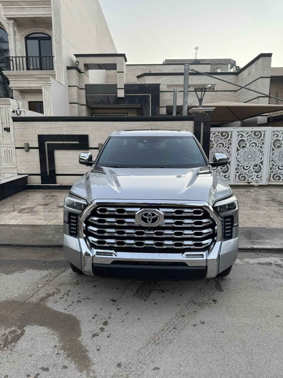 تندرا 2024 هايبرد
بدون  رقم  تتسجل مباشرة باسم المشتري

باسمي  اني مستوردهه

فول مواصفات (اديشن 1794)

بدون ايرباك

داخل مشمشي

بيهه بنيد مبدل مصبوغ 

وقبغ جنطة مبدل اصلي نفس اللون بدون صبغ

السعر  450 ورقة

بيع فقط بدون مراوس

للتواصل وتساب ***********
