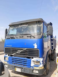 فولفو • شاصي وقمرة • ٢٠٠٠ كفالة