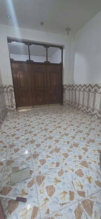 حلة نادر الثانية • دار للايجار • ١٠٠م