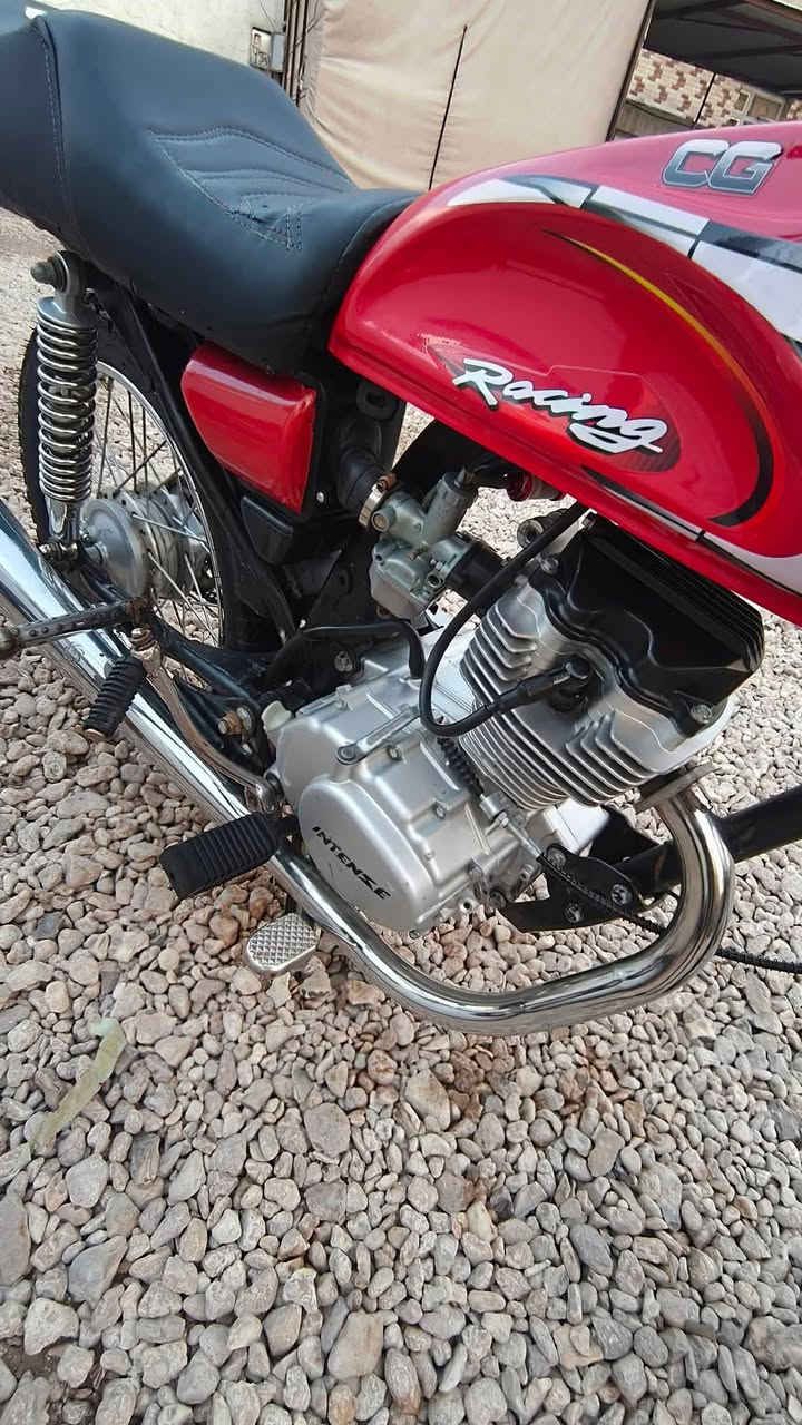 السلام عليكم دراجة تعميره جديدة كلك مكفوله سرقة السعر 250 رقم الهاتف ***********
