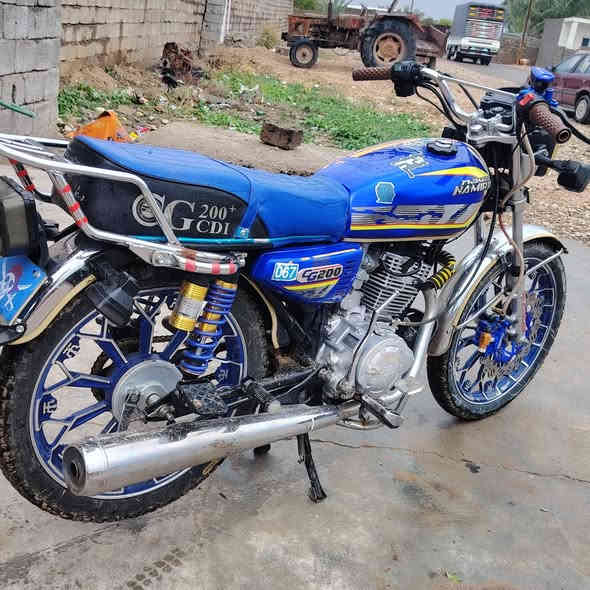 ، السلام عليكم دراجه للبيع 2024 محرك 200 نظافه فول مكان جلولاه جسر الحلوان السعر 675 وبي مجال شي قليل. وهاذ رقمي ***********
