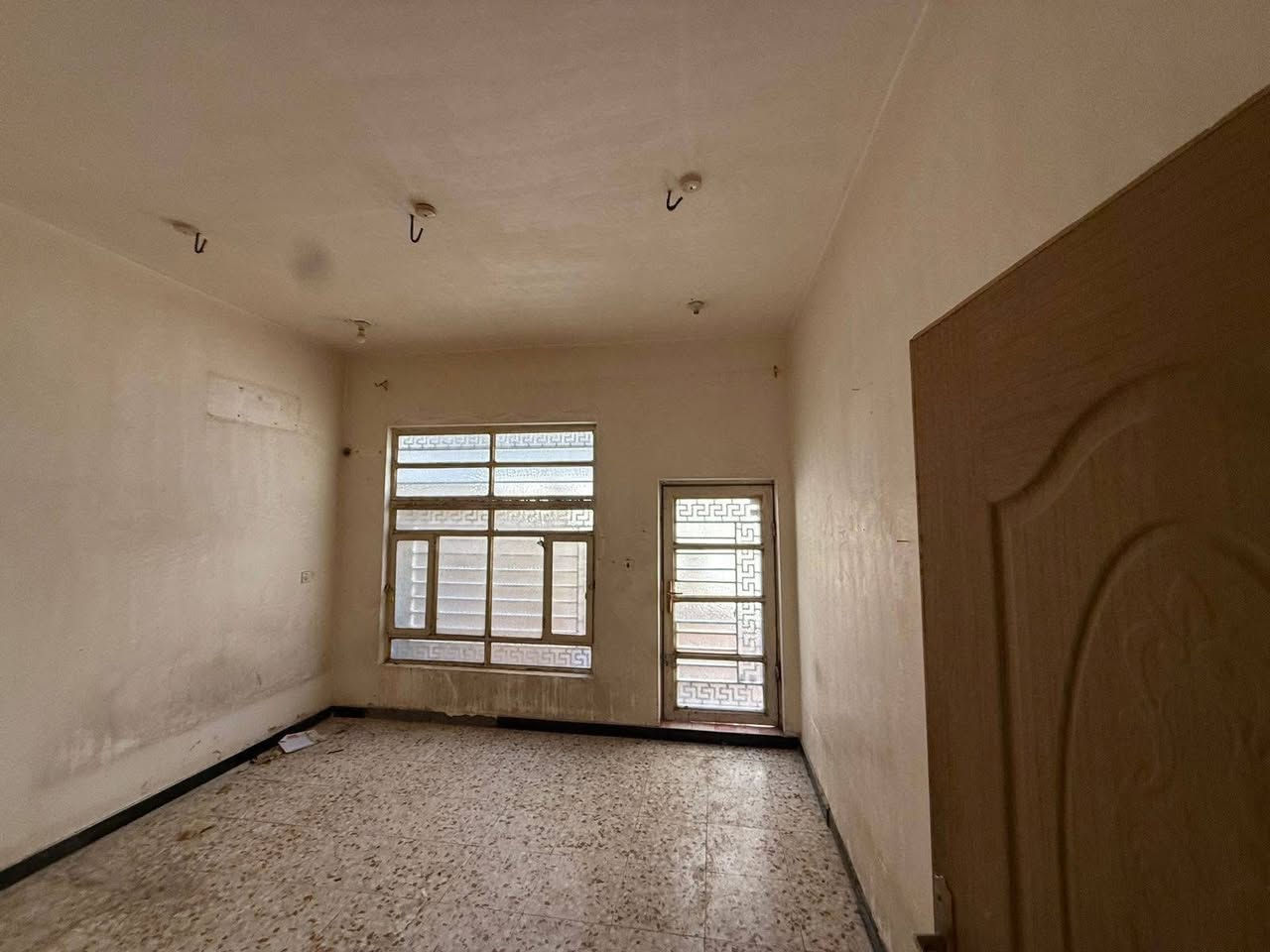 🏡 للإيجار – دار سكني
📍 الموقع: الحلة – حي الأساتذة - فرع عميد قيس 

📞 للاستفسار والمشاهدة:

مكتب القمه للعقار 
📍 الحلة – شارع 60 – مقابل مجمع الرافدين الطبي 

☎️ ***********
السعر ٥٠٠ الف قفل 

✨ للمزيد من التفاصيل عن المساحة والسعر ومواصفات الدار، يرجى التواصل مع المكتب.
