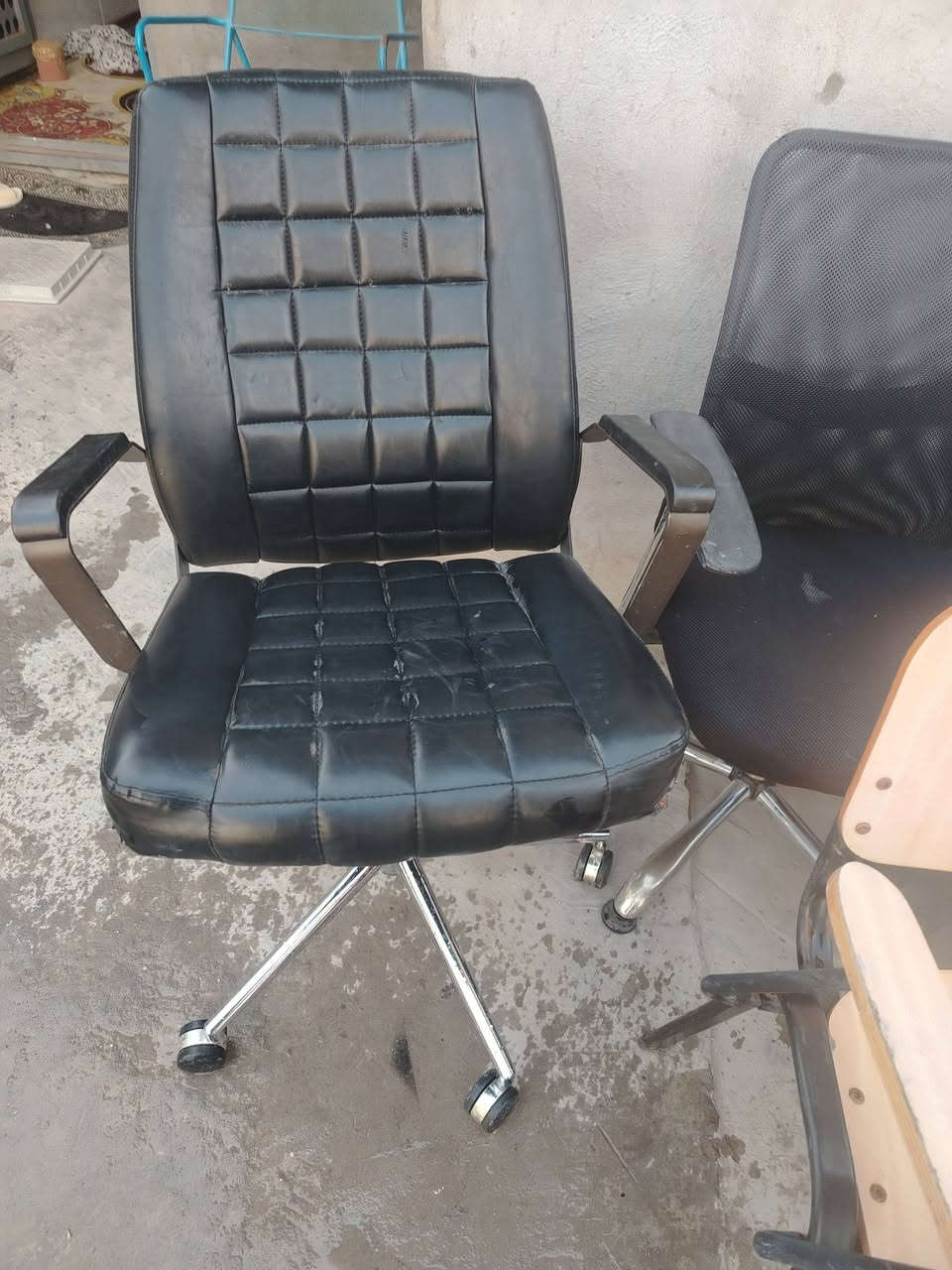 كراسي للبيع كميه الي يريد شلع او مفرد


**إذا كنت صاحب هذا الإعلان وتريد حذفه لأي سبب، رجاءا أرسل رسالة إلى الدعم الفني**