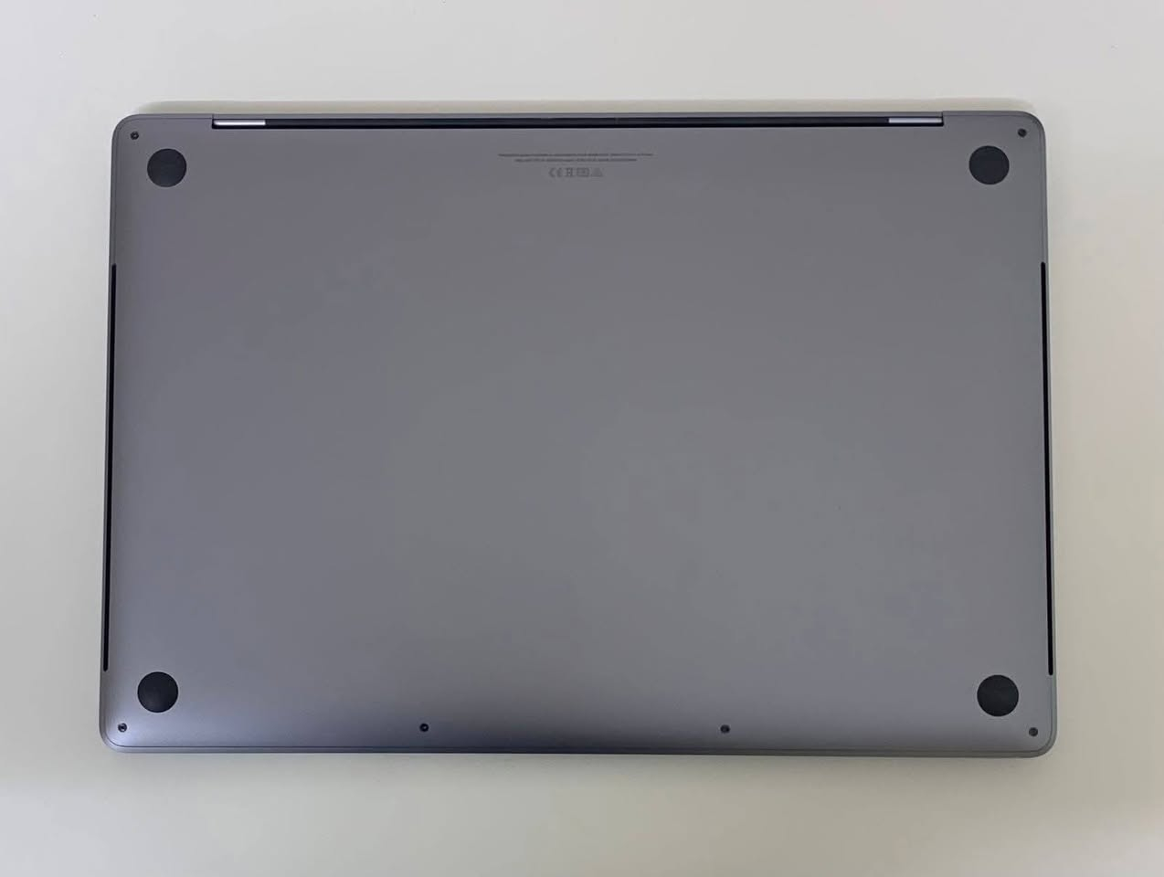 ماك بوك برو 2019 16 inch
معالج i7 9870 
رام 16g ddr4
هارد ssd512g 
كارت شاشة 6g 
شاشة 16 inch 4k hdr 10 
جهاز كلش نظيف مع شاحن اصلي 
سعرة 750 الف 
للمونتاج والتصاميم يفيد طلاب 
مكاني بغداد البياع حي التراث 
رقمي ***********
