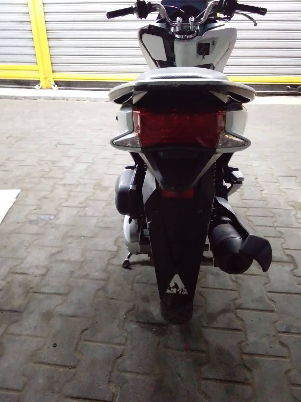 بيسي إكس جيل ثاني يابانية  كفالة عامة بيها ملاحضات بسيطة أوراق معرض أصل يابان دراجة بلادية السعر مليون ونص مكاني بغداد مدينت الصدر ***********
