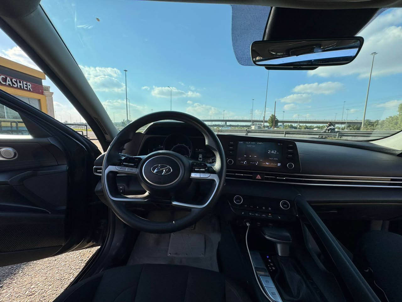 السلام عليكم 

النترا هايبرد موديل 2022  فئة BLUE
سيارة مكفولة من صبغ حادثها خلفي فقط ومعدل قبق صندوك عل بارد موضح بل صورة  

مواصفات السيارة فول 
-بصمة/ فتحة  /تشغيل عن بعد /اوتو هولد / هند بريك بصمة / تحديد مسار وقيادة ذاتية / رادار امامي/ توقف ذاتي مانع تصادم / شاشة ابل كار بلي / تدفئة كشنات/ حساس تايرات / صندوك فتح تلقائي /   ٣ انضمة قيادة 
محرك وكير ونظام هايبرد مكفول

سيارة ماشية 44 الف ميل 

حادثه بصورة مبين مو قوي بس بيه تعديل بل لغد (والشاصي ملحوم على كد اصبع  من جهة الحادث  )بس عنوان حي جامعه *********** بغداد, العراق
