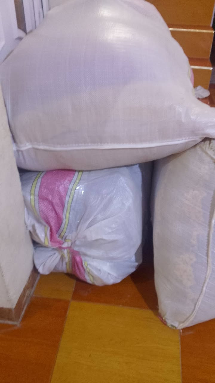 تباشر نقليات كركوك البيرق باعمالها للنقل بين المحافظات ذهابا وايابا اتواصل واتساب على الرقم*********** ويتوفر خدمت توصيل طلبات سريعة محافظات ذهابا وايابا بيرق2 ***********. و***********. العنوان سايدين عرفة عمل شعبي مقابيل اسواق زانا
