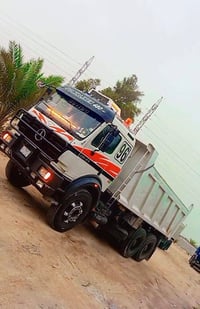 للبيع اثنه موديل ٩٦ محرك ٤٤ دبل تيربو كير ٢١٠ مجموعه جيف قماره بدون صب...