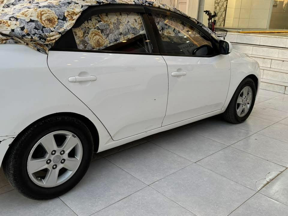 سيراتو موديل 2013 رقم ديالى كير محرك كفاله جاهزه مابيه كل نقص جاهزه تحويل مكاني ديالى رقمي ***********
