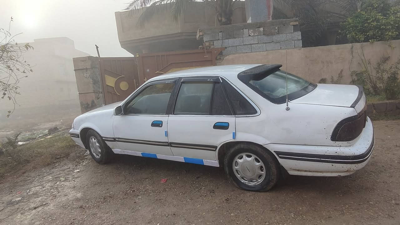 سلام عليكم برنس 1995 للبيع 
مكينه جديده كير عادي جديد صدر خلفي امامي جديد تخم تاير جديد سياره جاهزة كهربائية كله شغاله مابيه اي نقص سنويه لل 30 رقم دولي تحويل مباشر مكاني ديالى الغالبيه سعر 27 وبيه مجال ***********
