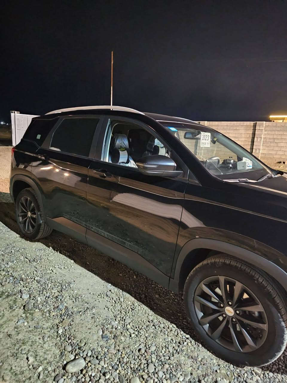 السلام عليكم كابتيفا موديل 23  للبيع ومراوس توسان كوديل 11وفوك
رقم صاحب السياره اني مكلف بالنشر ***********
