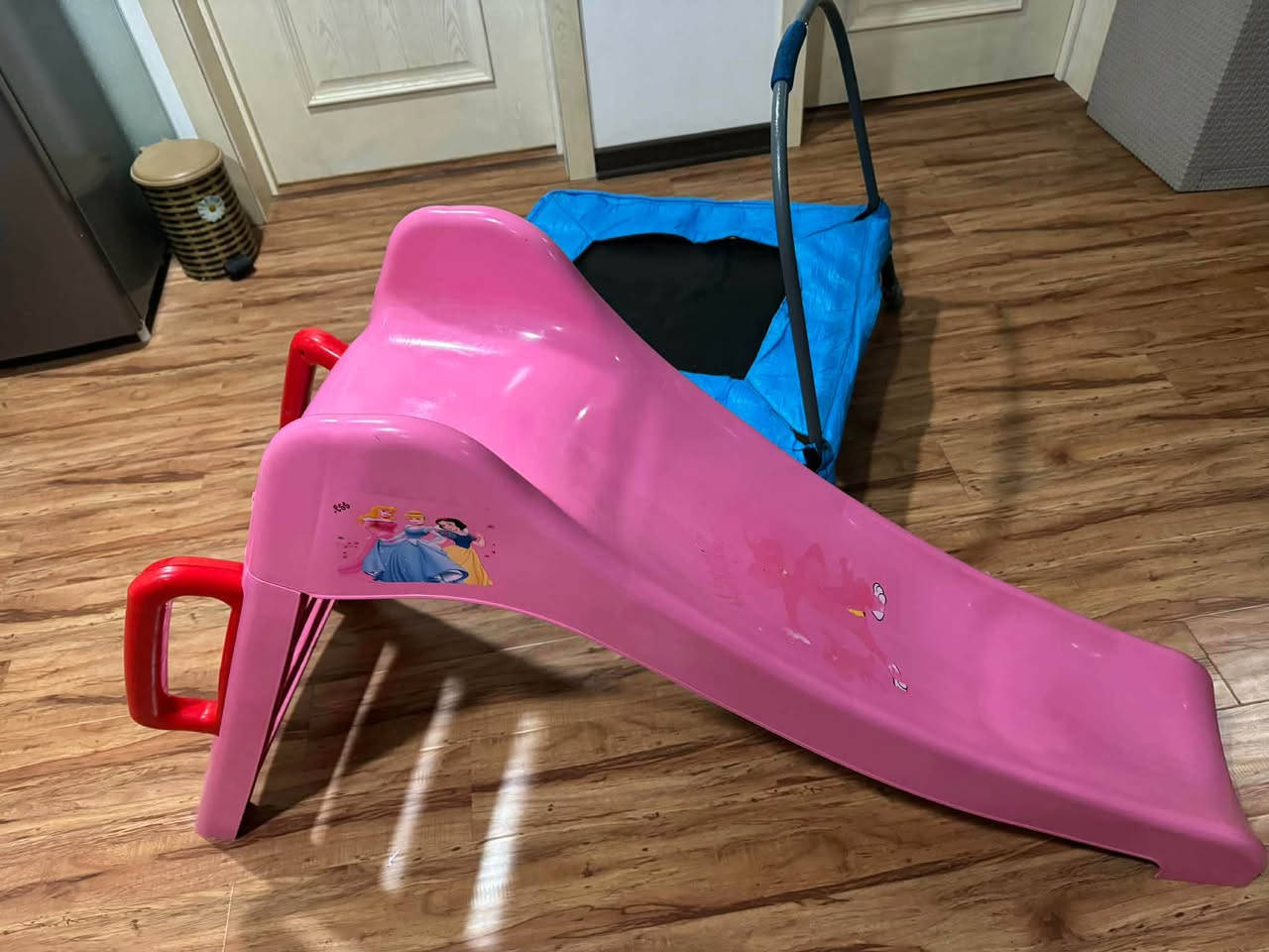 ‎جەمپین و خلیسکینەی منال بۆ فرۆشتن جەمپینەکە ٢٠ خلیسکینەکە ١٥ لە سلیمانی‎ السليمانية, العراق


**إذا كنت صاحب هذا الإعلان وتريد حذفه لأي سبب، رجاءا أرسل رسالة إلى الدعم الفني**