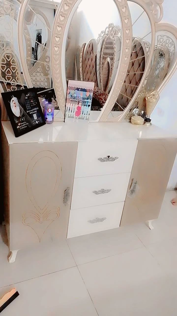 السلام عليكم غرفه تركي لللبيع اخو جديده بس مستعجل عل بيعته لغرض نقل لاستفسار خاص


**إذا كنت صاحب هذا الإعلان وتريد حذفه لأي سبب، رجاءا أرسل رسالة إلى الدعم الفني**
