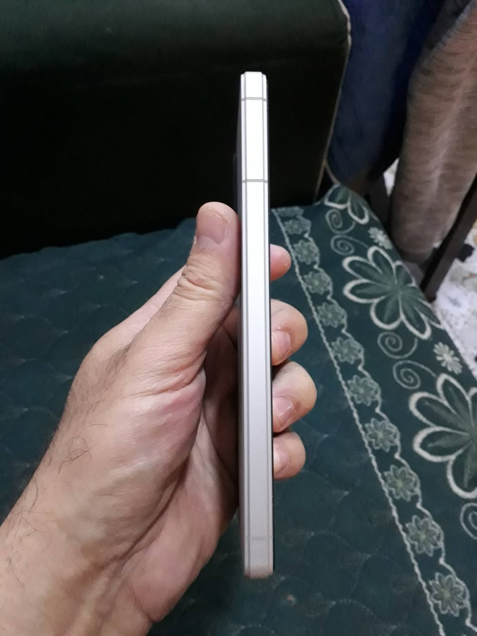 السلام عليكم سوني 1 مارك 5 جهاز نظيف جداً مكفول من اي خلل فقط بي طبع جداً خفيف اصلا متحس بي بالاستعمال  للبيع او مراوس مكاني بغداد دورة ماعندي توصيل السعر 300 وبي مجال


**إذا كنت صاحب هذا الإعلان وتريد حذفه لأي سبب، رجاءا أرسل رسالة إلى الدعم الفني**