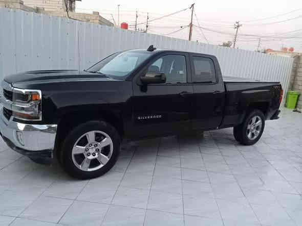 سلفادور موديل 2018
محرك V8 

باب قصير بدي طويل 

تشغيل عن بعد 

سياره مرتبه و نضيفه شوف العين فول 

حادثه جاملغات اماميه مبدله فقط بدون ايرباك 

بيع او مرواس حسب قناعه

للتواصل ***********
