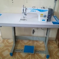 مكينة خياطة • يابانية • جديدة