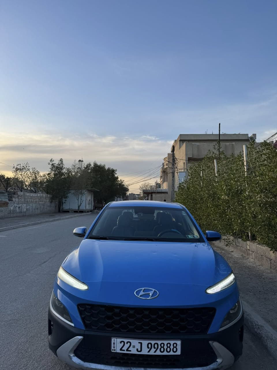 كونا 2022 
 • المحرك
2.0 لتر 4 سلندر
ضرر جاملغ امامي
 • القير:
أوتوماتيك 6 سرعات
 • الدفع:
أمامي (FWD) – وبعض الفئات تجي دفع رباعي
 
ليتات LED نهارية فوق
 حساسات خلفية حسب الفئة
 كامرة خلفية
المواصفات الداخلية:
 شاشة وسطية 7 أو 8 إنج
 تحكم بالدركسون
 مثبت سرعة (بعض الفئات
 نظام مانع انزلاق
 ABS
 نظام ثبات إلكتروني
 تحذير مغادرة المسار

السعر 135 

واتساب او خاص ***********
