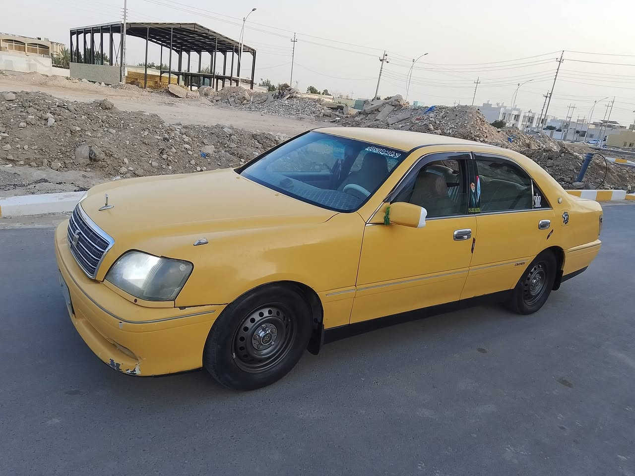 سلام عليكم للبيع او مراوس ملكه مديل 2000 ادوات ادوات ادوات مكينه وكير ففتي كصه جنطه سياره جاهزة خير من الله ترايك وين ماتريد تخم تاير باتري جديد كهربائيات شغاله حداديه جديد السعر 30 وبيه مجال قليل مكاني ناصريه مركز شراي يتصل وبخدمته وهاذ رقمي ***********
