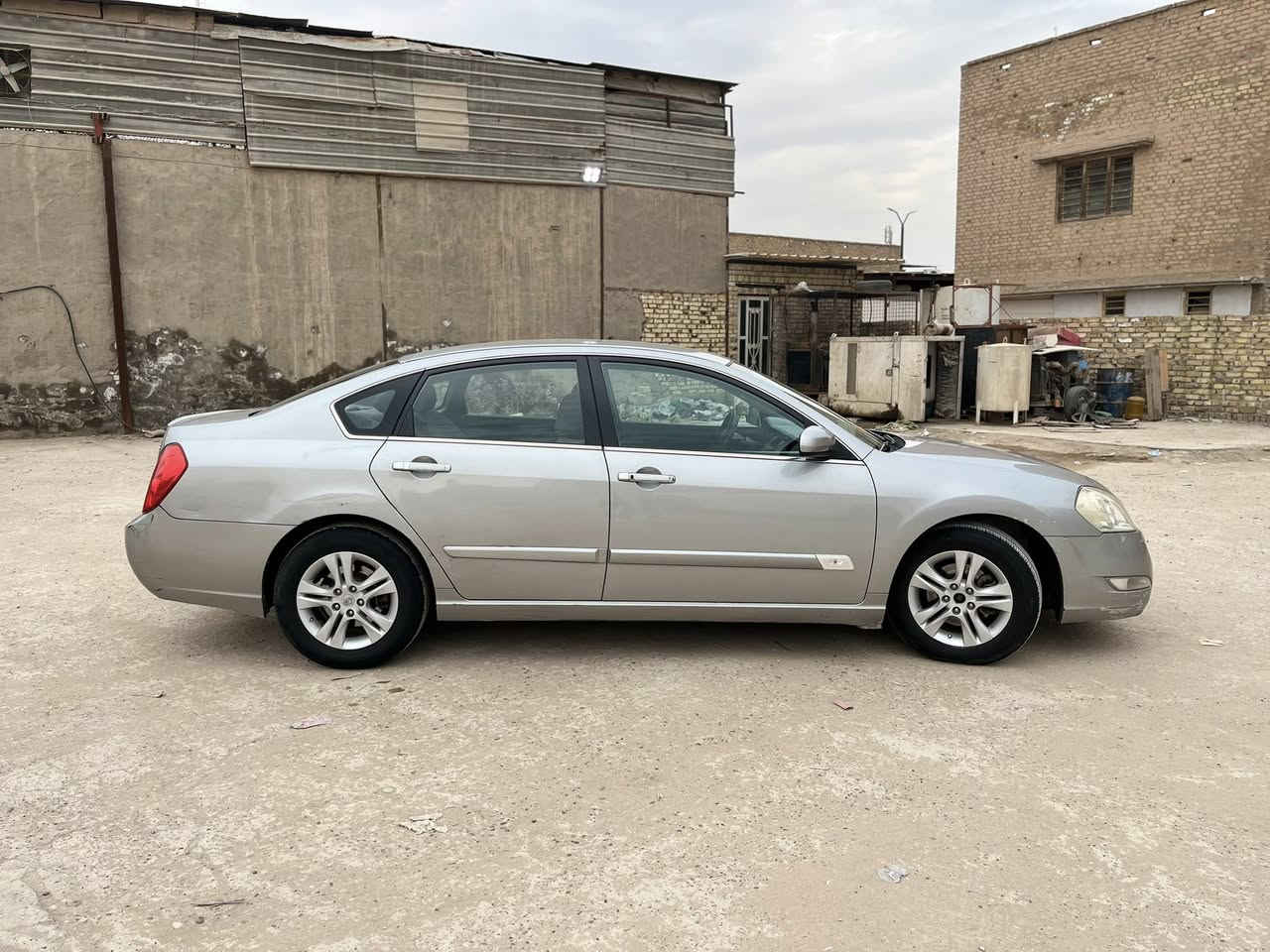 بسم الله الرحمن الرحيم
رينو سافران 2010 لون سلڤر محرك 2.4/ v6

محرك جديد حداديه وصدر جديد وتبريد 1/1

مواصفات /مري شفط كهربائي ، تدفئة مقاعد تبريد قطعتين رقم بغداد انگليري جديد بأسمي 

سعر 90 ورقه وبيها مجال بسيط

موقع /  بابل 

للأستفسار /*********** واتساب
