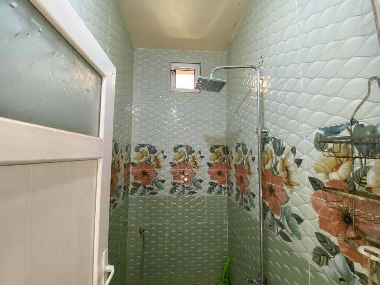 🏡 دار سكن للبيع – موقع مميز جداً 🏡

السلام عليكم
يتوفر دار سكن للبيع بموقع ممتاز في الديوانية 📍

🔹 المساحة: 335 متر
🔹 طابو صرف
🔹 الموقع: مقابل كلية الطب قرب مدرسة النوارس الأهلية المختلطة – مقابل البستان

🔸 تفاصيل البناء:
الدار يحتوي على مشتملين في الطابق الثاني، وبناء مرتب وموقع حيوي قريب من الخدمات والمناطق المهمة.

📞 للاستفسار والمراجعة:
مكتب علاء الخالدي للعقار
***********
