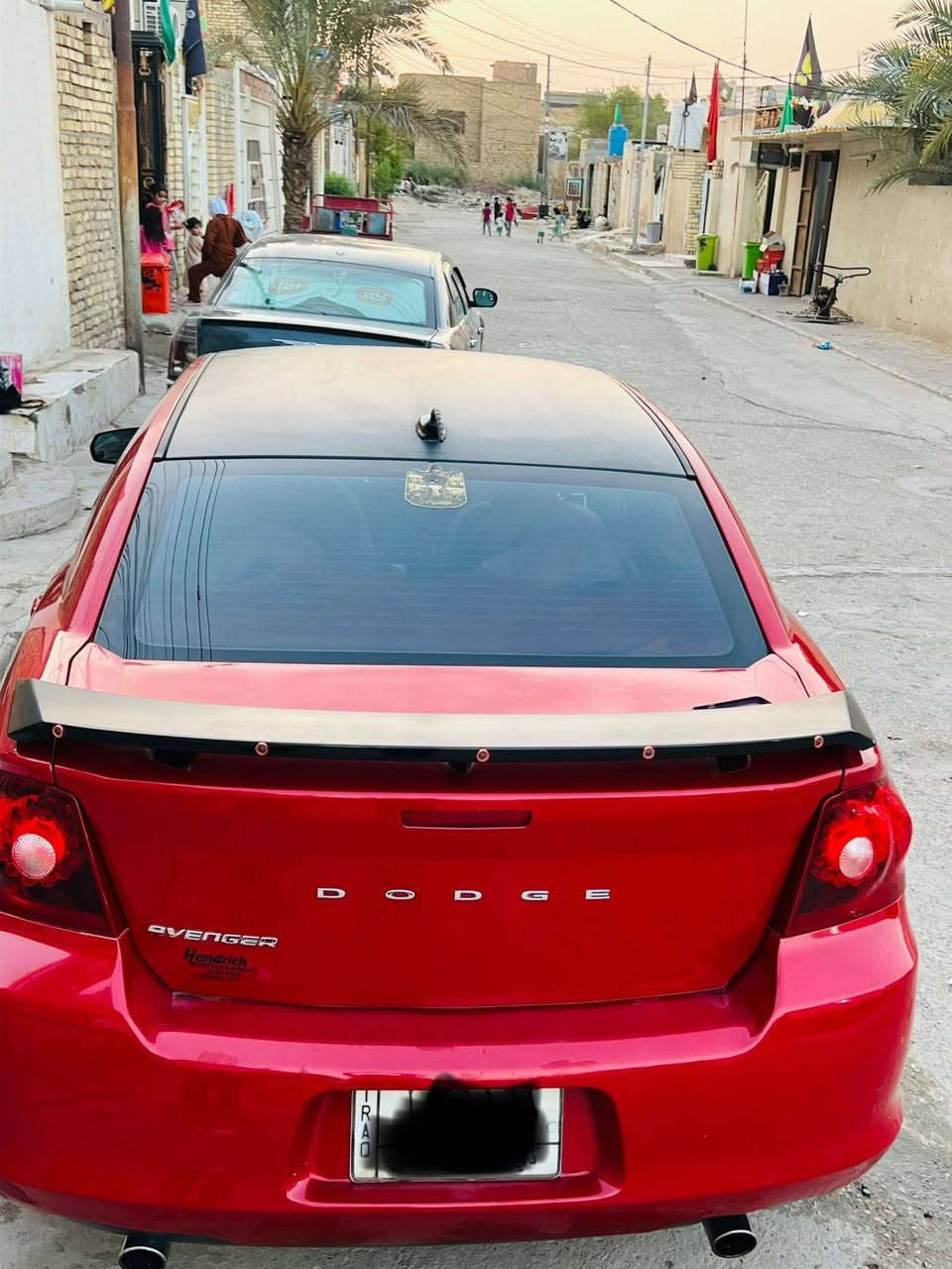 سلام عليكم
سياره لبيع دوج افنجر 
موديل 13 
4 سلندر 
مكينه 2400 
سياره حلوه ونضيفه 
ترهم مراوس حسب لقناعه 
تواصل ***********
