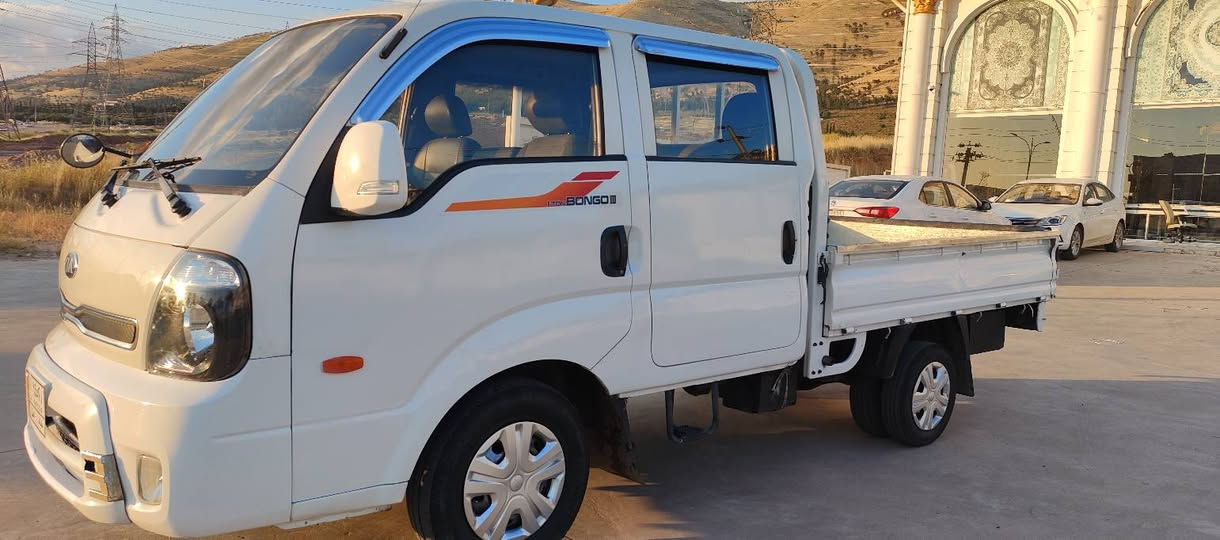 سەرەتا بەناوی خوا 
کیا دەبڵ بیلاد 2009
3000سوپەر مەکینە ڕەش
بریکی بەسراوە 
6قولاپ
6تایەی لوک
ئاوێنە ئیشارەت 
دەبڵ سپێر
بودی بیلادی 
ناوبۆ دی سفر
تازەداغڵ ماڵی دۆستە
کامل جایز
***********
***********
