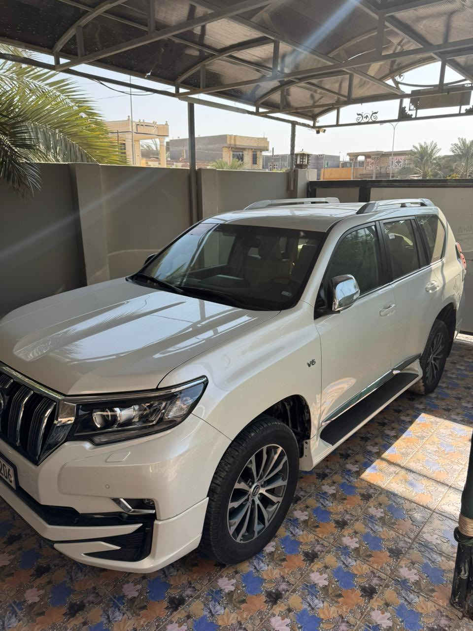 - برادو 2023 VX باب أول
- اربع كامرات الكشنات الخلفية كهرباء 

- رقم اربيل الجديد 

- السياره عليها تغليف ppf  

- ماشية 28000 

- ضمان شركة ساز وبعد بيها تبديلات دهن من الشركه 

- السياره كفاله عامه من كلشي 

- السعر المطلوب  55 الف 

***********
