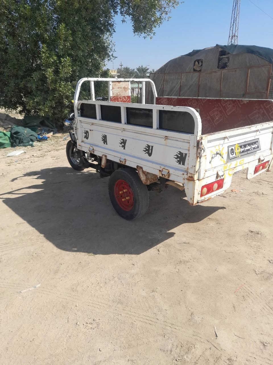 السلام عليكم ستوته البيع موديل ١٤ مرقمه لوحات جهزه مكاني سوك الشيوخ هاذ رقمي***********
