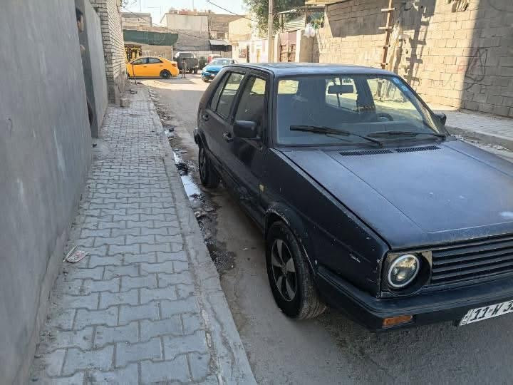 كولف عظم 
وارد ياباني 
موديل 89
سياره تبريد عوزه غاز
كير اوتماتيك
نوزل 
مكينه 1800لاتنقيص ولا تبخير
سياره بغداد باسمي
بدون خياس ولا ضربه يحتاجله فقط صبغ 
مكان بغداد
رقم ***********
السعر 29 وبيه مجال
