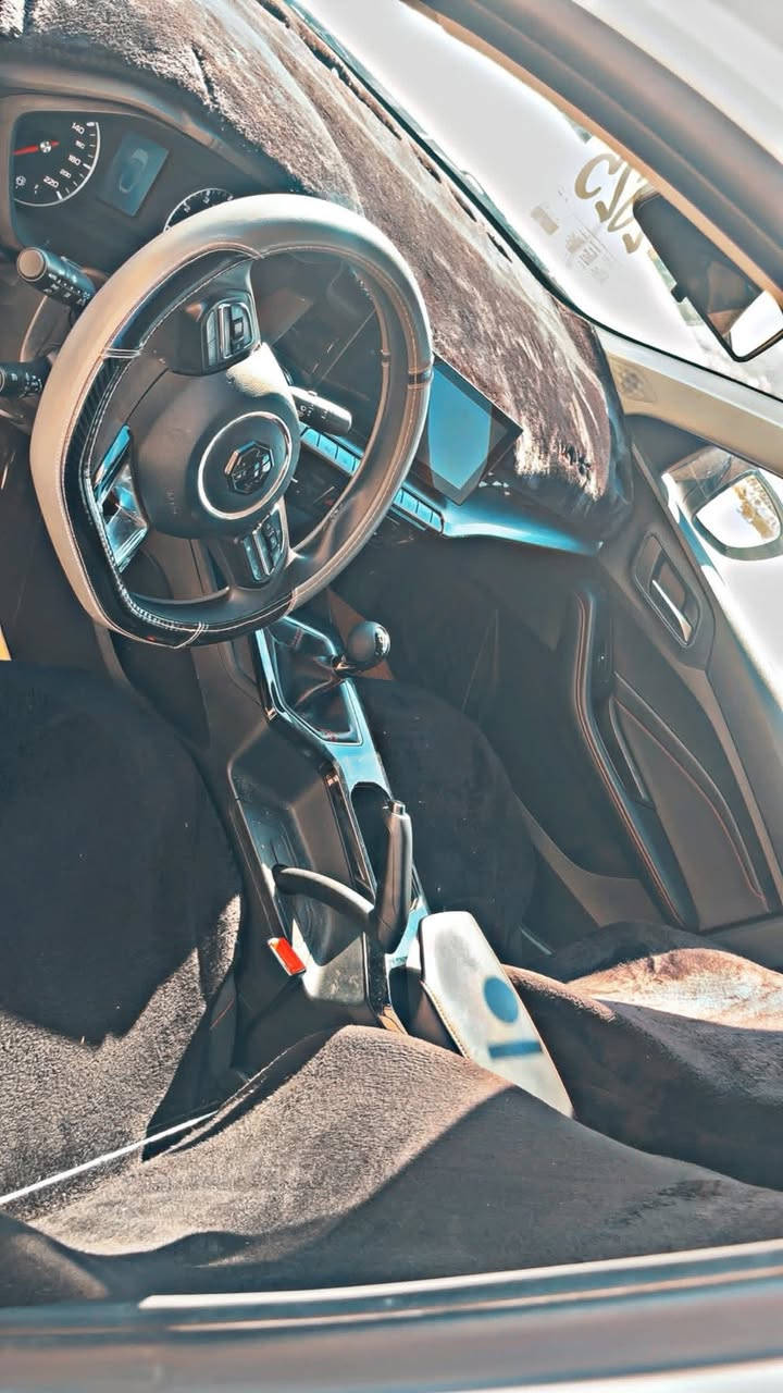 Mg gt 2025
پێشەکی بەناوی خوای گەورە و میهرەبان mggtگێر عادي بۆ فرۆشتن   16 هەزار ڕۆشتوە سەیارەکە زۆر پاکو جوانە    جوانکاری بۆ کراوە (کامل سێرفزی بۆ کراوە و  ڕۆن و سیوەیلی گێڕی تازە بۆگۆڕاوە ) دوو مکەبەری JBL بۆ بەستراوە    سەیارە زۆر جائیزە  وەکو بۆیاخ دۆسیەی لای سایەق یەکتۆزی بۆ یاخە کەگەڵ   چەند پەڵە  قەڵەم کاری بەنسبەت سعريش داوی98 و معامله ئەکەم  ژمارەی مۆبایل:***********.
