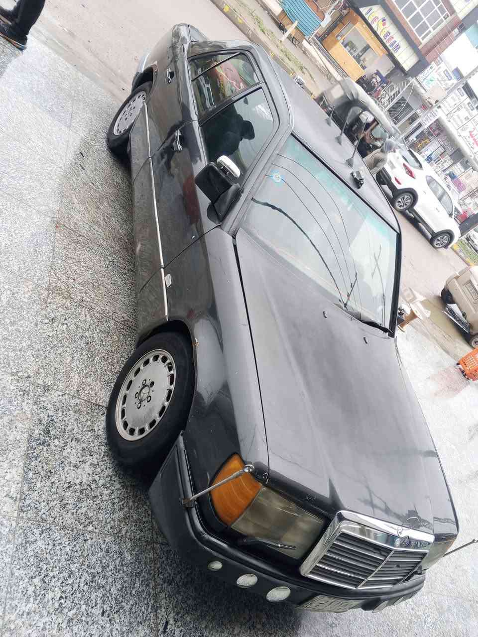 سلام عليكم مارسدس دب موديل 88مكفوله كفاله عام كير ومكينه وضفير وعقل صار سبع اشهر من شادلهه رقم بغداد عنوان ديالى بعقوبه والسعر 55والشراي يتصل هذا رقمي ***********
