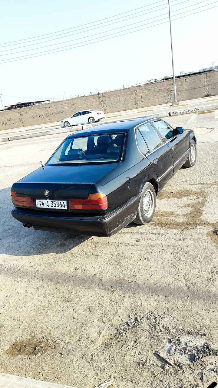 👇🏻👇🏻
بي ام موديل 1993 محرك 6سلندر كير حداديه جديد تخم تايرات جديد مصبوغ حزام بدون دواخل كرهبايات كله شغاله تشغيل عن بعد داخل جلد فتحه تبريد ثلج مسجل شاشه  تحولي مباشر سعر 55وبيه مجال قليل مكاني كربلاء المقدسة 
***********
