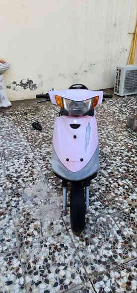 السلام عليكم دراجه ماكس قجمه للبيع الدراجه خير من الله مكينه بلادي ممفتوحه  كهربائيات شغاله سلف هندر الدراجه أي نقص مابيه  بس جاملغ امامي بس هاذ النقص  و الصالنصه البلادي مالته موجودهه
سعره450 وبيه مجال 
المكان:بغداد الحريه
الرقم***********
