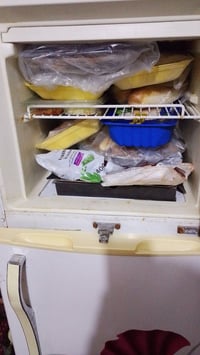 ثلاجه للبيع ب125نضيفه‏‪07740756624‬‏