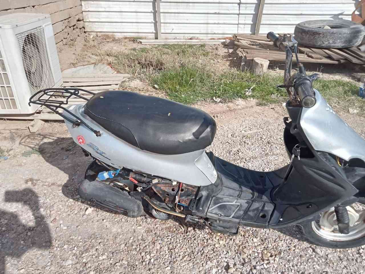 السلام عليكم دراجه للبيع نظيفه القرنه سعرها 275 وبيها مجال ***********
