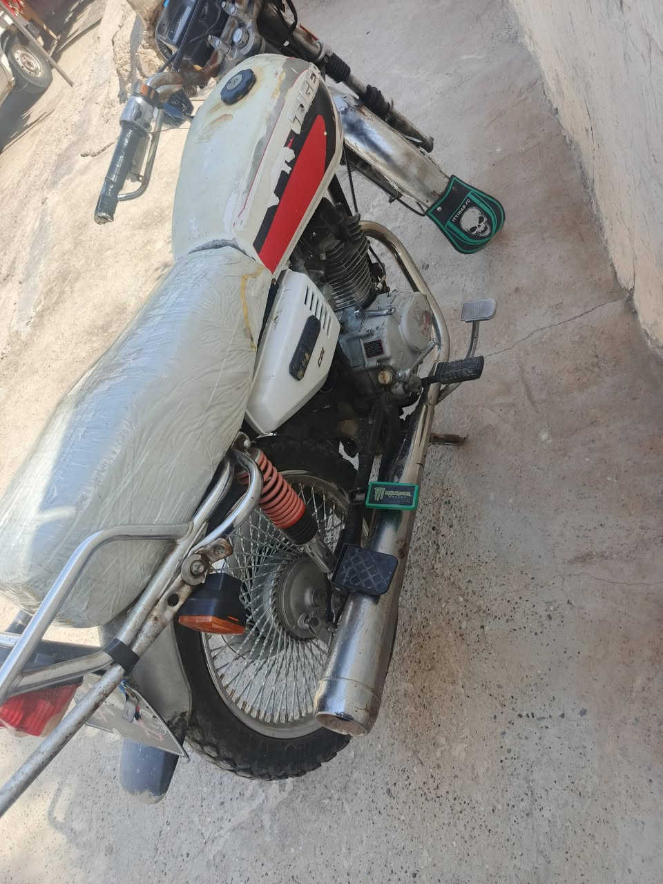 موطور تايكر ٢٠٢٠ مفتوح السعر ٣٢٠ وبي مجال قليل


**إذا كنت صاحب هذا الإعلان وتريد حذفه لأي سبب، رجاءا أرسل رسالة إلى الدعم الفني**