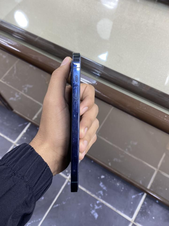 السلام عليكم ، ملاحظة : عدنا نظام مراوس ونظام التقسيط وكاش . ايفون ١٢ برو بطارية ٨٦ ذاكرة ١٢٨ نظيف كلش مداخل تصليح ولا مفتوح وكلشي بي شغال سعرة ٣٨٠ وبي مجال مكاني بغداد حي الاعلام شارع البدالة

‭٠٧٧٣ ١١٣ ٨٦٢٣‬
