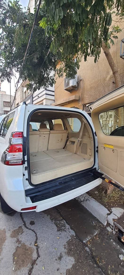 برادو 14 بغداد بأسمي ماشيه 57 سياره جديده ونظيفه وهذا رقمي ***********
