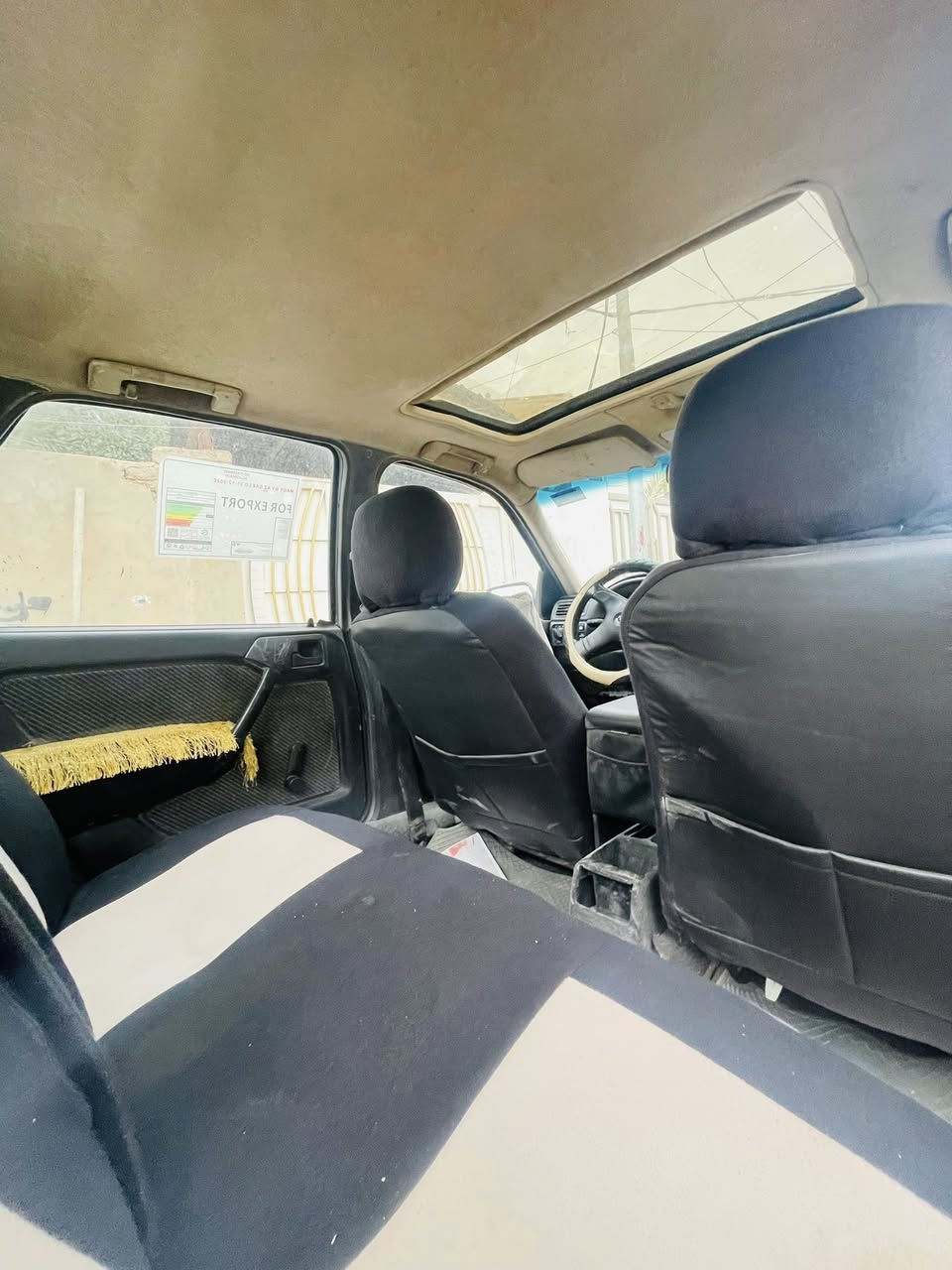 اوبل فكترا1600 موديل 91سيارة نضيفة و جاهزة  مصبوغة جديد  بدون اي حادث للجمالية السعر 29و بيها مجال مكاني سامرة )￼***********
