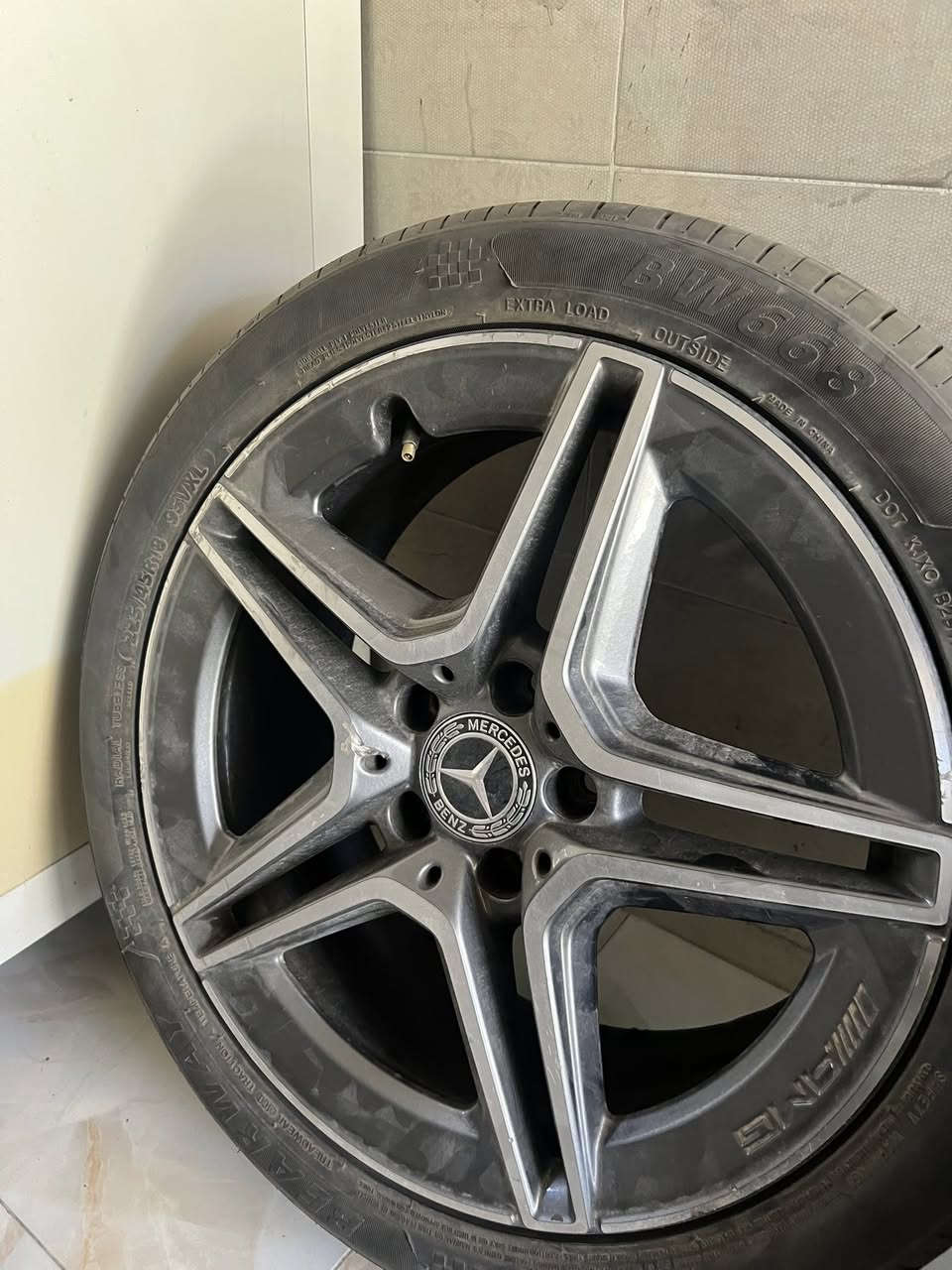 هذني عدي للبيع مال مارسدس c300بس واحد بي تصليح ***********
