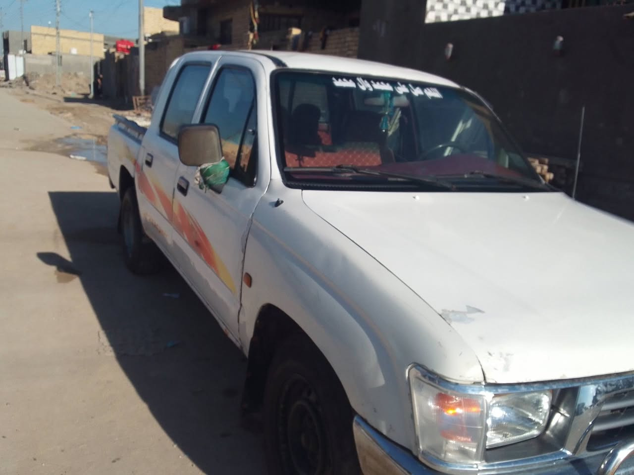 السلام عليكم /بيكم موديل٢٠٠٠ سنويه ٢٨ رقم بصره تحويل مباشر سياره خير من الله محوره ونجي صبغ عام للاستفسار ***********
