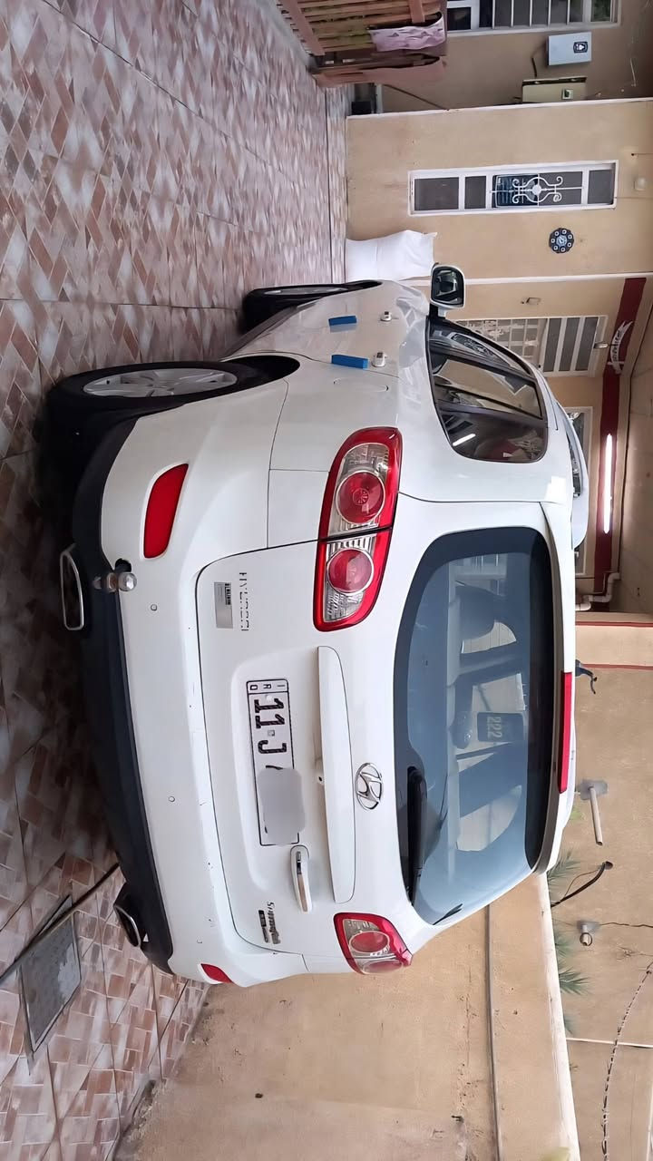 السلام عليكم ..
للبيع سيارة سنتافي موديل 2012 محرك 6 سلندر 7 راكب .. رقم بغداد الانكليزي .
السعر 140 $ وبيها مجال .
التفاصيل بالسونار المرفق . 
هاتف ***********
