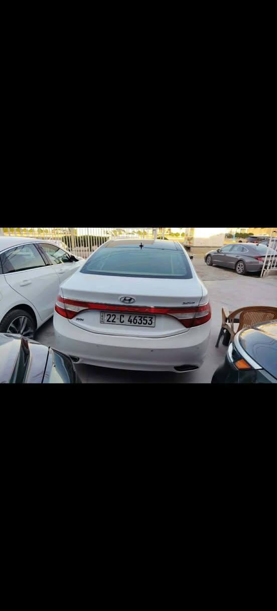السلام عليكم 
ازيره 2015 خليجي للبيع مكفوله كفاله عامه 
 بانراما محرك 3000 المرغوب
رقم اربيل انكليزي الجديد 

رقم الهاتف ***********
